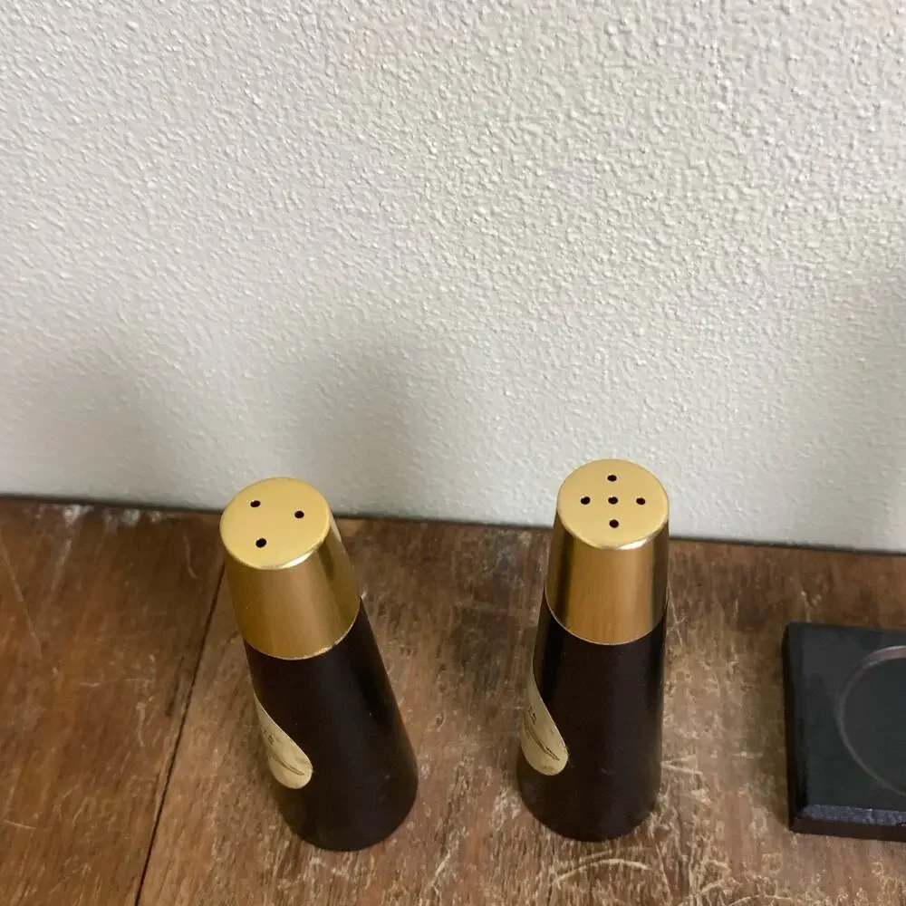 Mid Century Modern 3 PC Black Gold Wichita Kansas Salt Pepper‎ Shakers Souvenir